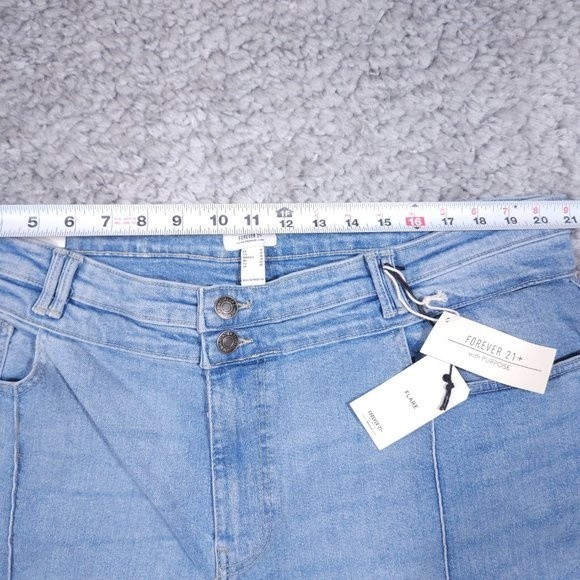 Forever 21 High Rise Slim Fit Flare Jeans Women's Plus Size 18 Light Wash Y2K - Picture 8 of 11
